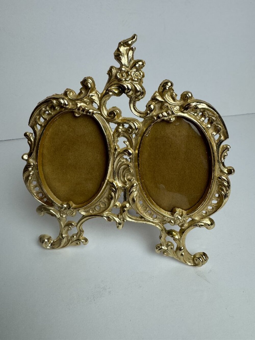 Vintage Antique French Oval Double Picture Frame Ornate Baroque Victorian Style